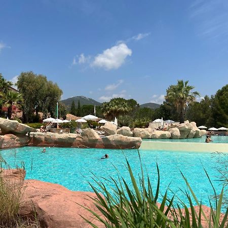 Azur Appartement Grimaud Exteriör bild
